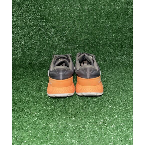 Under Armour Gray and Orange Athletic Shoes Size 4E - Picture 7 of 9